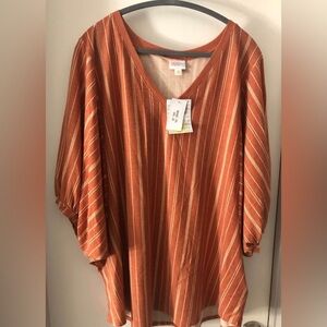 New with tags women’s Lularoe Renee top - size 3xl (26-28)